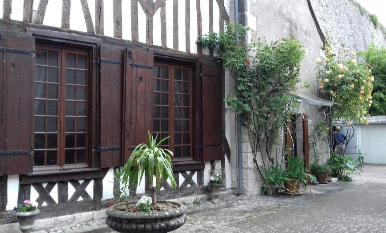 Gite Blois Chatel エクステリア 写真